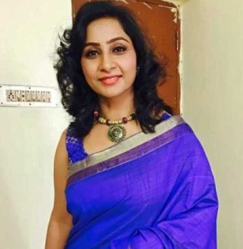 athipookal serial actress sandhya wiki